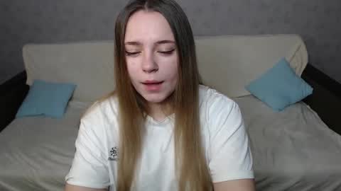 Lana online show from 12.04.24