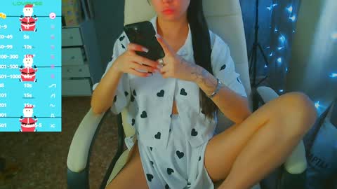Snapshot of _sweet_ruby_ chatting on 01.03.25 Milana welcome to my world online show from 01.03.25