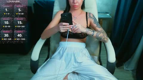 Milana   welcome to my world  online show from 04.01.26