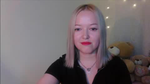 _sweet_smile_ online show from 11.14.25