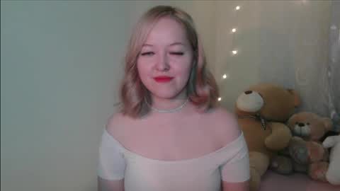 _sweet_smile_ online show from 11.23.25