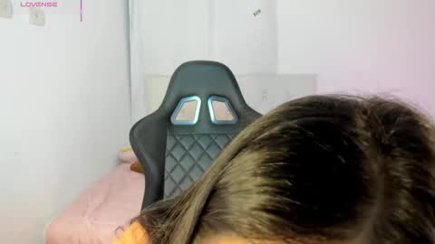 Snapshot of _sweet_x chatting on 02.14.26 sweet online show from 02.14.26