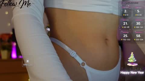 Snapshot of _sweetcams_ chatting on 01.16.25 Dasha  online show from 01.16.25