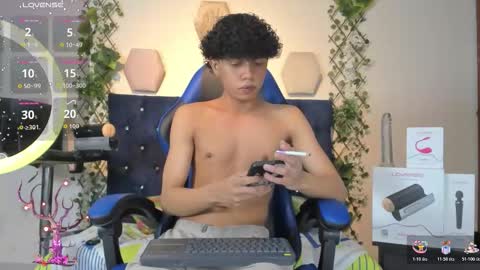 Snapshot of _taylor_black chatting on 11.13.25 Taylor online show from 11.13.25