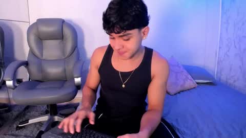 _taylorblack online show from 02.05.26