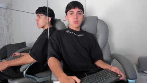 _taylorblack online show from 04.10.26