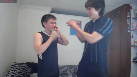 Scot y Patrick online show from 11.26.25