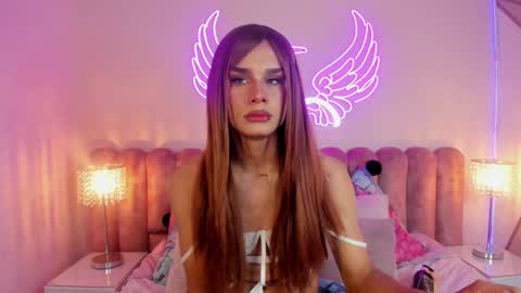 Snapshot of _tiffany_collins_ chatting on 09.23.25 Tifa online show from 09.23.25