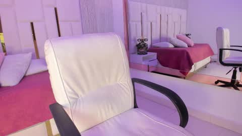 Rousse  online show from 12.22.25