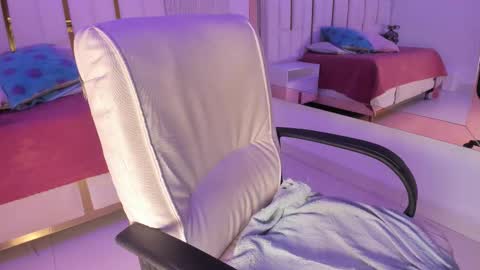 Rousse  online show from 01.18.26