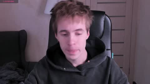 Snapshot of _tokyo_ghoul chatting on 12.04.24 _tokyo_ghoul online show from 12.04.24