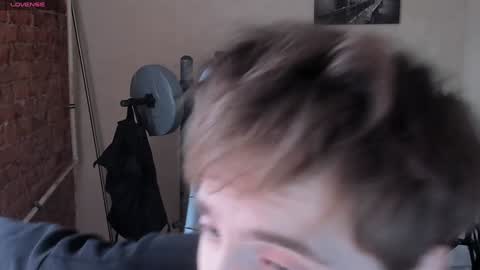 Snapshot of _tokyo_ghoul chatting on 02.06.25 _tokyo_ghoul online show from 02.06.25