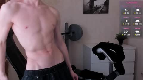 Snapshot of _tokyo_ghoul chatting on 03.09.25 _tokyo_ghoul online show from 03.09.25