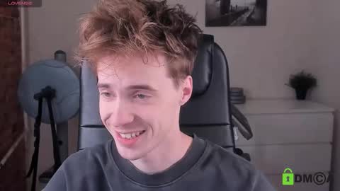 Snapshot of _tokyo_ghoul chatting on 09.18.25 _tokyo_ghoul online show from 09.18.25