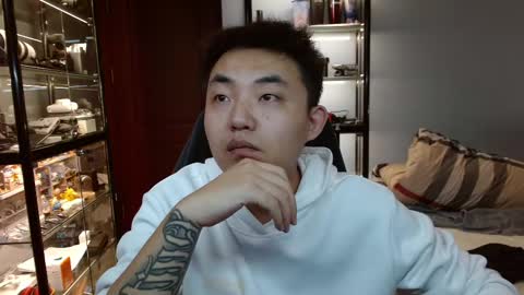 Snapshot of _tongge_ chatting on 12.04.24 _tongge_ online show from 12.04.24