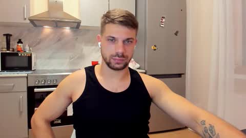 Tony Wolf online show from 02.11.26