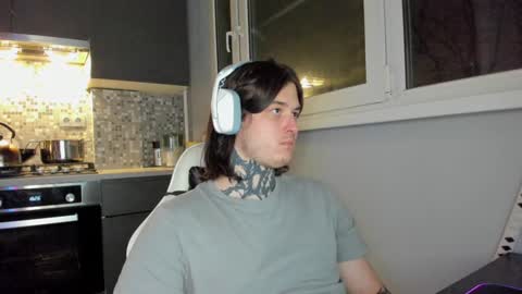 Snapshot of _torfin_ chatting on 12.04.24 _torfin_ online show from 12.04.24