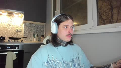 Snapshot of _torfin_ chatting on 01.11.25 _torfin_ online show from 01.11.25