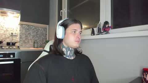 Snapshot of _torfin_ chatting on 03.05.25 _torfin_ online show from 03.05.25