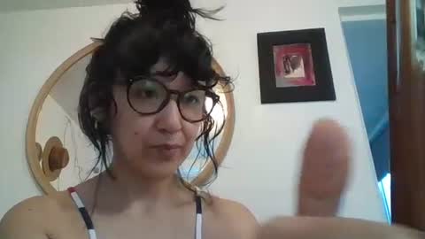 Snapshot of _tutti_frutti_ chatting on 01.15.26 _tutti_frutti_ online show from 01.15.26