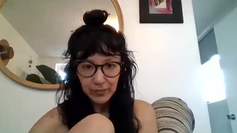 Snapshot of _tutti_frutti_ chatting on 02.13.26 _tutti_frutti_ online show from 02.13.26