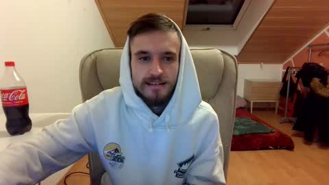 Snapshot of _v_l_a_d_ chatting on 02.07.25 Vlad online show from 02.07.25