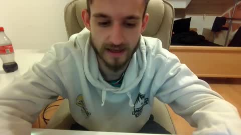 Snapshot of _v_l_a_d_ chatting on 03.07.25 Vlad online show from 03.07.25