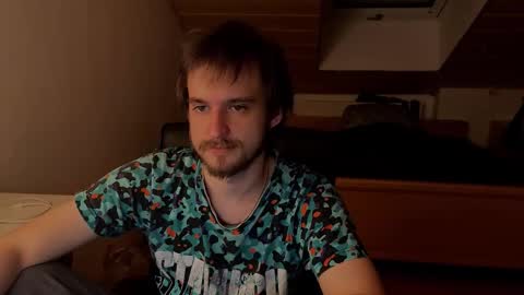 Snapshot of _v_l_a_d_ chatting on 01.05.26 Vlad online show from 01.05.26