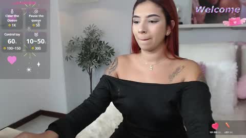 Snapshot of _vane_lopez chatting on 02.22.25 vane online show from 02.22.25