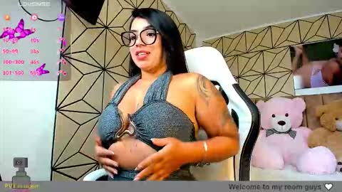 Snapshot of _vane_lopez chatting on 11.13.25 vane online show from 11.13.25