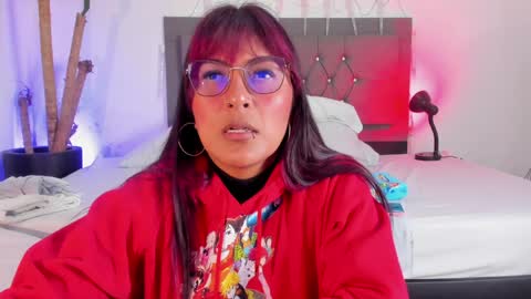 Snapshot of _veronicadeleon_ chatting on 01.04.25 Veronica online show from 01.04.25