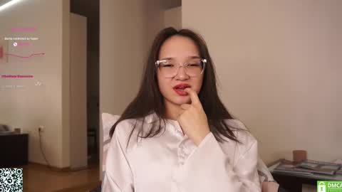 Viola online show from 03.06.25