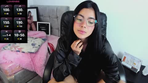 Vicky online show from 02.08.25