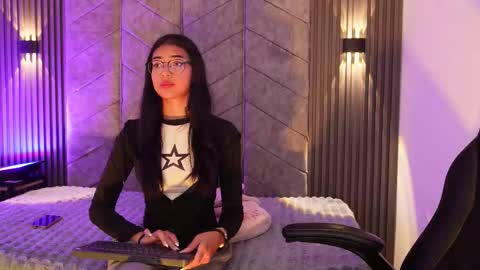   online show from 03.27.26