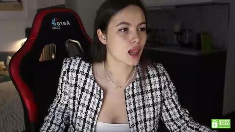 Kristina online show from 09.18.25