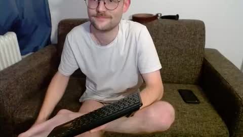 Snapshot of _whoisthatguy_ chatting on 12.15.25 _whoisthatguy_ online show from 12.15.25