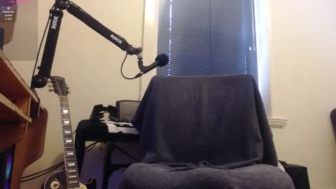 Snapshot of _xxrockstarloverxx_ chatting on 11.14.25 _xxrockstarloverxx_ online show from 11.14.25