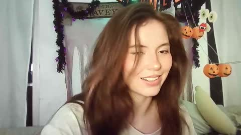 Snapshot of _yourcherrybomb chatting on 10.24.25 _yourcherrybomb online show from 10.24.25