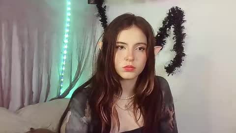 Snapshot of _yourcherrybomb chatting on 10.26.25 _yourcherrybomb online show from 10.26.25