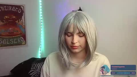 Snapshot of _yourcherrybomb chatting on 11.08.25 _yourcherrybomb online show from 11.08.25