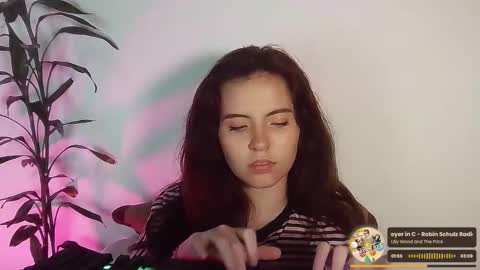 Snapshot of _yourcherrybomb chatting on 12.02.25 _yourcherrybomb online show from 12.02.25