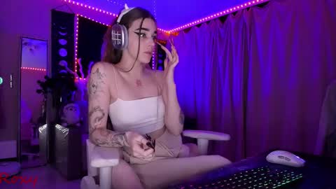 Roxy online show from 12.03.25