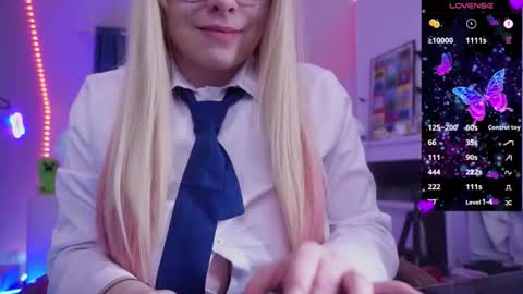 Polly online show from 01.08.26