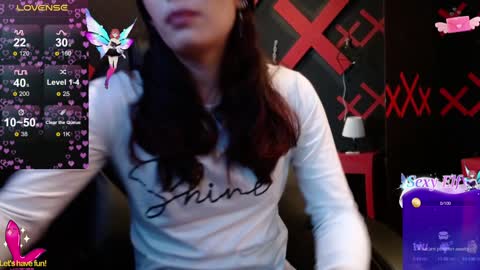 Yuyi online show from 02.03.25