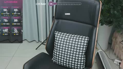 _zizi_ online show from 01.17.25