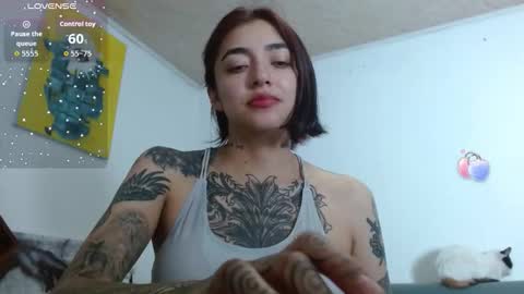 Zoe  online show from 10.04.25