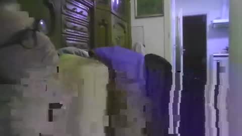 Snapshot of a203530 chatting on 11.01.25 a203530 online show from 11.01.25