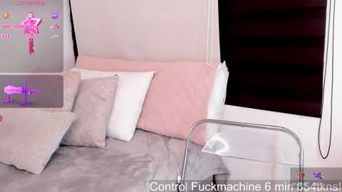 Snapshot of a__vanellopecute chatting on 01.07.25 Alexandra online show from 01.07.25