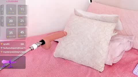 Snapshot of a__vanellopecute chatting on 02.12.25 Alexandra online show from 02.12.25