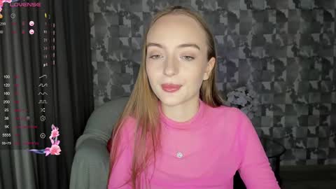 Snapshot of a_delina chatting on 01.18.25 Adelina online show from 01.18.25